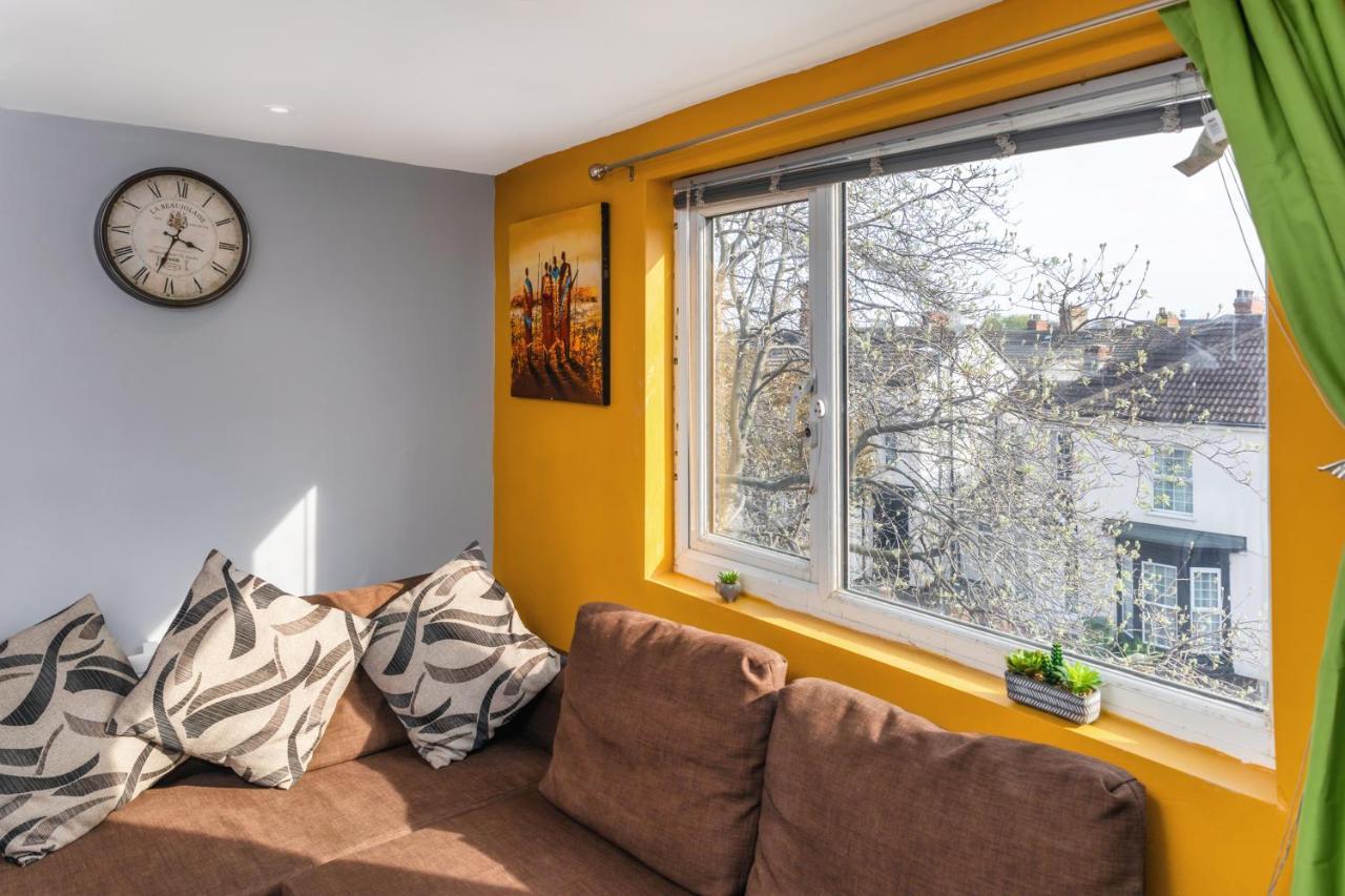 Apartamento Town Centre Free Parking And Wi-fi